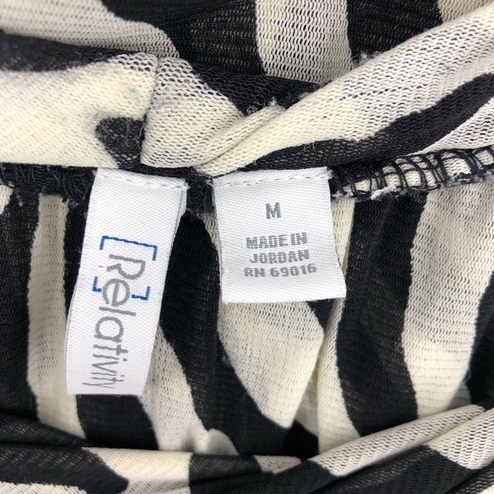 Relativity M Black White Zebra Animal Print Lightweight Simple Blouse RN# 69016 - Picture 7 of 9